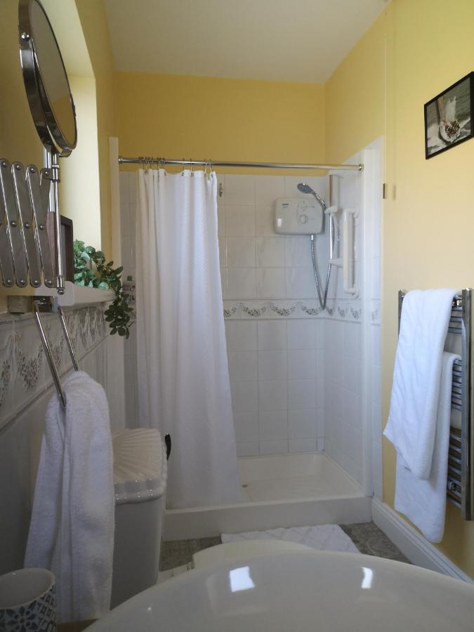 Ferienwohnung Beautiful One Bed With Stunning Sea View Waterford Exterior foto